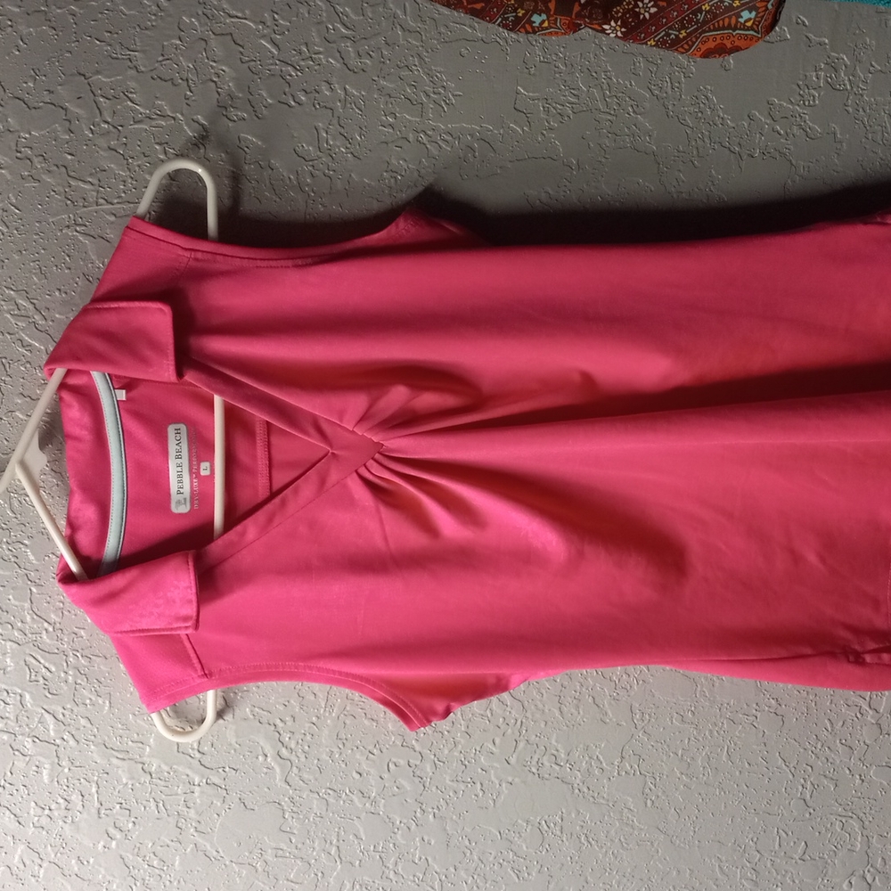 Women's collared tank